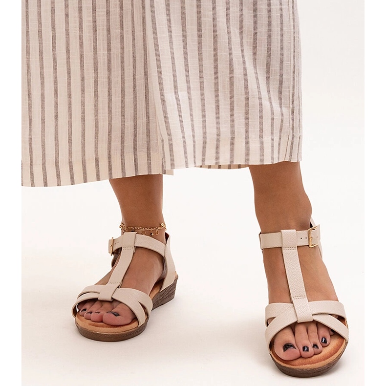 Sandalias cuña baja Sherine beige 1 Sandalias cuña baja Sherine beige 1