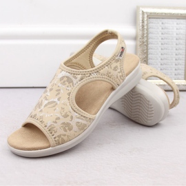 Evento Sandalias slip-on cómodas de mujer beige Unisoft 7196 4