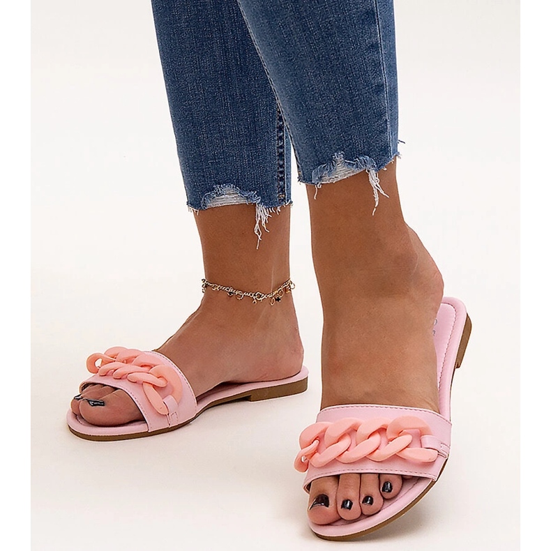 Chanclas rosas con cadena Aliyan mate 1