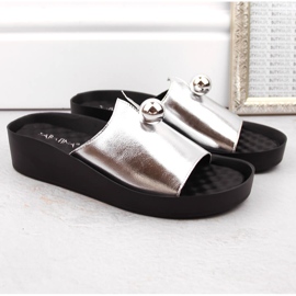 Chanclas de mujer plata metalizada Sabatina 2318-1 3