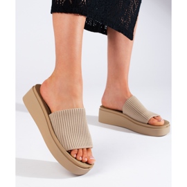 Sergio Leone Sandalias cuña mujer color crema beige 3