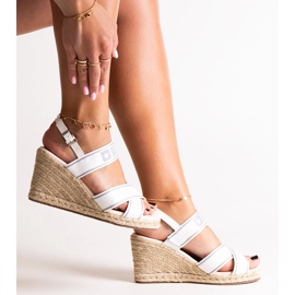 Sandalias cuña blancas Big Star LL274882 blanco 1