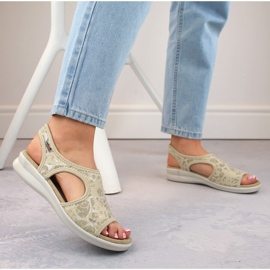 Evento Sandalias slip-on cómodas de mujer beige Unisoft 7196 6