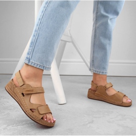 Sandalias cuña mujer piel cómodas beige Helios 138.07 5