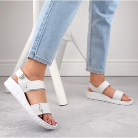 Sandalias mujer cómodas de piel con velcro, blanco Helios 136.188 5