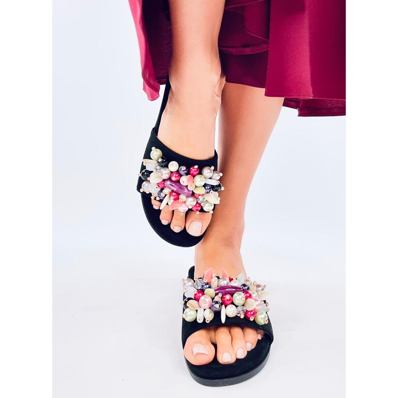 Lumsen Chanclas negras con piedras de colores negro 1