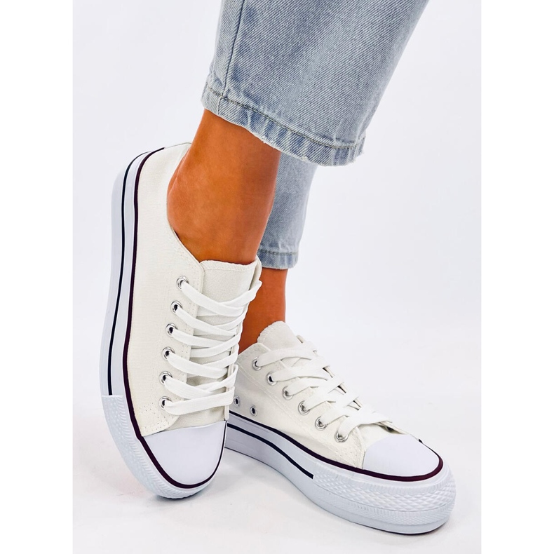 Zapatillas clásicas de mujer Fargis White blanco 2