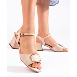 Sandalias de tacón elegantes beige de Sergio Leone 1