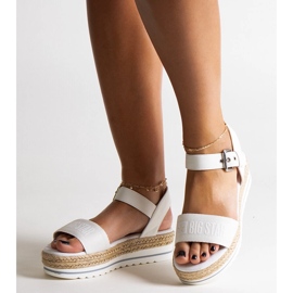 Sandalias blancas Big Star LL274871 blanco 2
