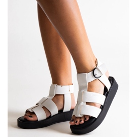 Sandalias plataforma blancas Big Star NN274072 blanco 2