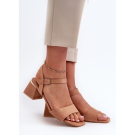 Sandalias de Mujer con Tacon en Ante Ecológico Camel Leisha beige 2