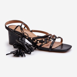 Sandalias de tacón bajo atadas decoradas con tachuelas Chrisele negras negro 2
