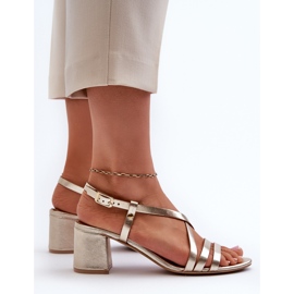 Sandalias de Piel con Tacón Bajo Maciejka 06653-25 Dorado 4