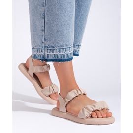 Sandalias slip-on mujer cómodas beige 1
