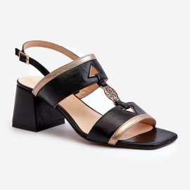 Sandalias Elegantes de Piel con Tacon Laura Messi 2768 Negro 3