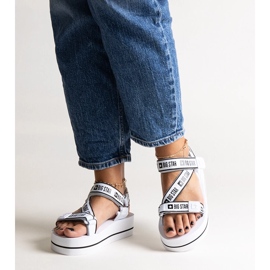 Sandalias plataforma blancas Big Star NN274A526 blanco 3