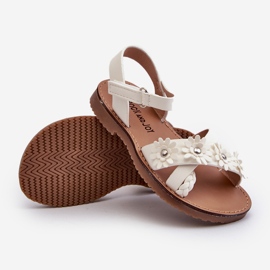 Sandalias infantiles con cierre de velcro y flores, blanco Nestalee 2 Sandalias infantiles con cierre de velcro y flores, blanco Nestalee 2