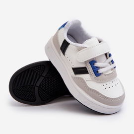 Zapatillas Deportivas Clásicas Infantiles Marlin Blanco y Azul 2 Zapatillas Deportivas Clásicas Infantiles Marlin Blanco y Azul 2