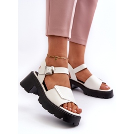 Sandalias de mujeres con cuero ecológico con tacones altos y plataforma blanca Vinceza 36257 blanco 1 Sandalias de mujeres con cuero ecológico con tacones altos y plataforma blanca Vinceza 36257 blanco 1