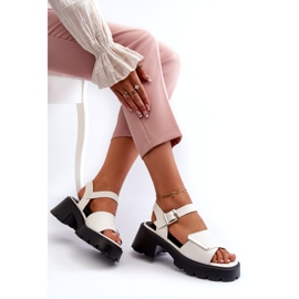 Sandalias de mujeres con cuero ecológico con tacones altos y plataforma blanca Vinceza 36257 blanco 3 Sandalias de mujeres con cuero ecológico con tacones altos y plataforma blanca Vinceza 36257 blanco 3