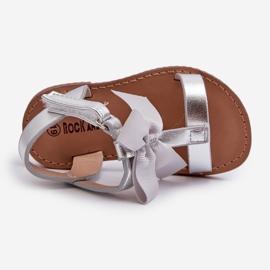 Sandalias infantiles con lazo de velcro plateado Joratia plata 3