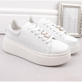 Zapatos de mujer de piel con plataforma y osito, blanco Vinceza 66641 2