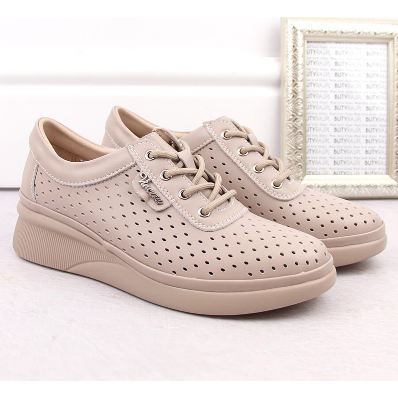 Zapatos mujer piel calada beige Vinceza 7890 1