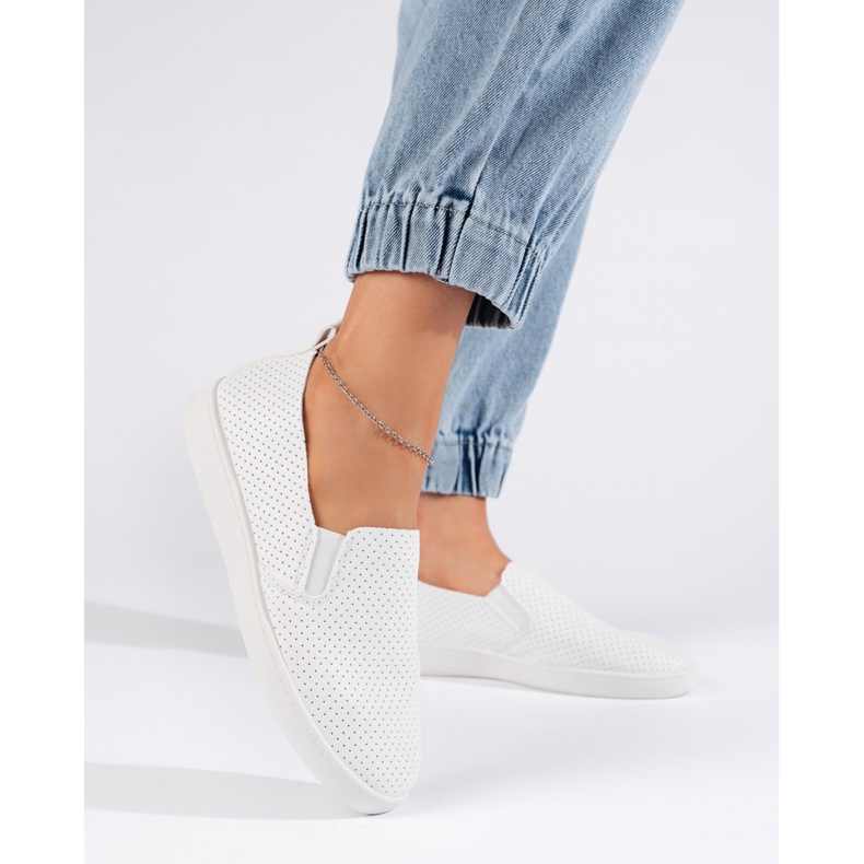 Slip-on calado de mujer, blanco claro. 1 Slip-on calado de mujer, blanco claro. 1