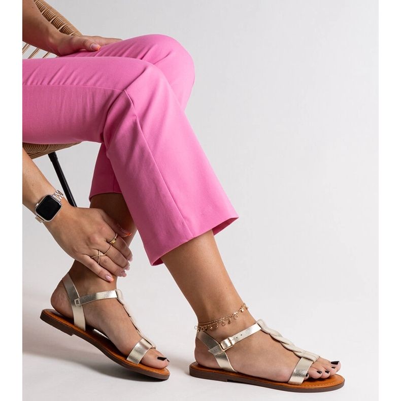 Sandalias planas amaranto oro dorado 1