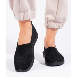 Zapatillas deportivas negras sin cordones. negro 3