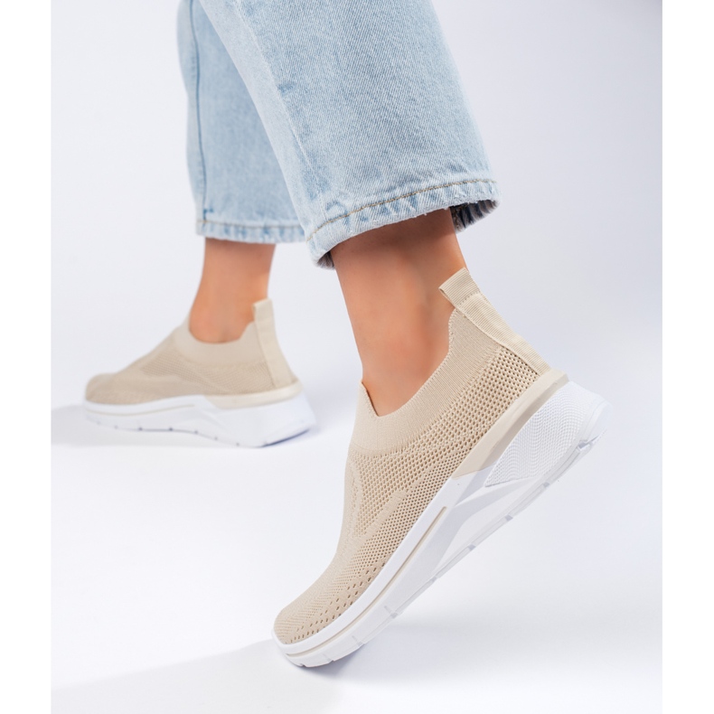 Deportivas textil beige 2 Deportivas textil beige 2