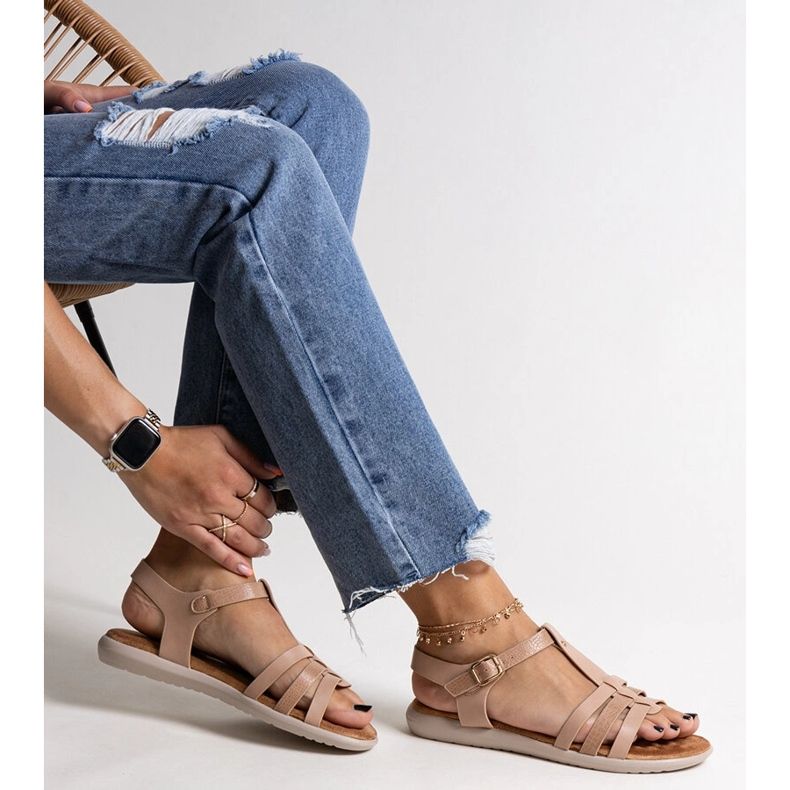 Sandalias de piel ecológica rosas de Grimalda 1