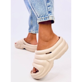 Brassie DK.BEIGE chanclas de espuma con plataforma - beige oscuro 5