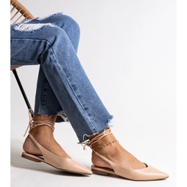 Bailarinas atadas en ecopiel Batra beige 1
