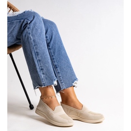 Zapatillas slip-on Abadly en beige 2