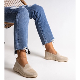Zapatillas slip-on Abadly en beige 3