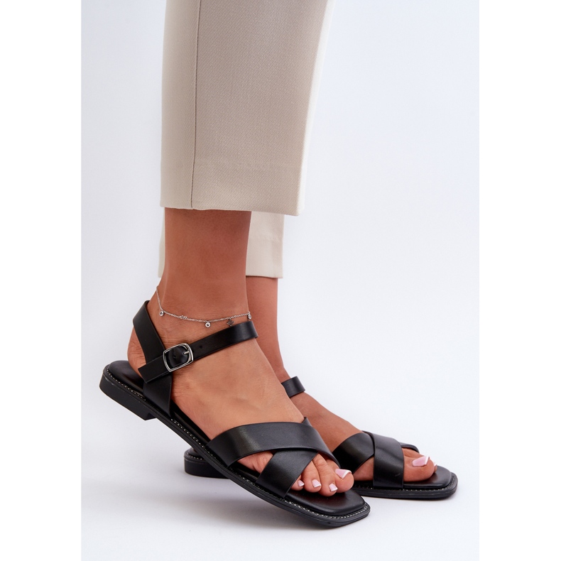 Sandalias Planas de Mujer Fabricadas en Piel Ecológica S.Barski KV27-003 Negro 1