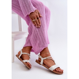 Sandalias Planas Mujer Con Tiras S.Barski KV27-010 Blanco y Plata 4