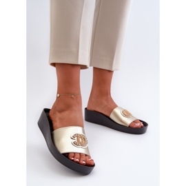 Chanclas de mujer elegantes y ligeras con decoración, piel natural S.Barski KV27-013, dorado 2