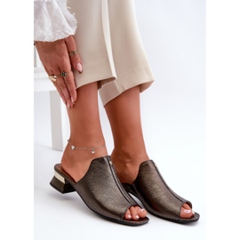 Chanclas elegantes para mujer de piel natural con tacón bajo Maciejka 06360-20 Grafito negro 7