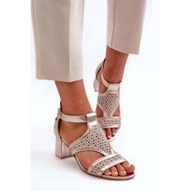 Sandalias Mujer Piel Tacón Alto Maciejka 06459-25 Beige y Dorado 5