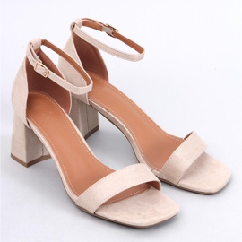 Gaseti Sandalias tacón beige 1