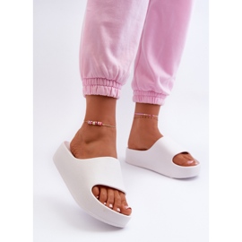 Chanclas con plataforma de espuma Airaplea para mujer, color blanco 2