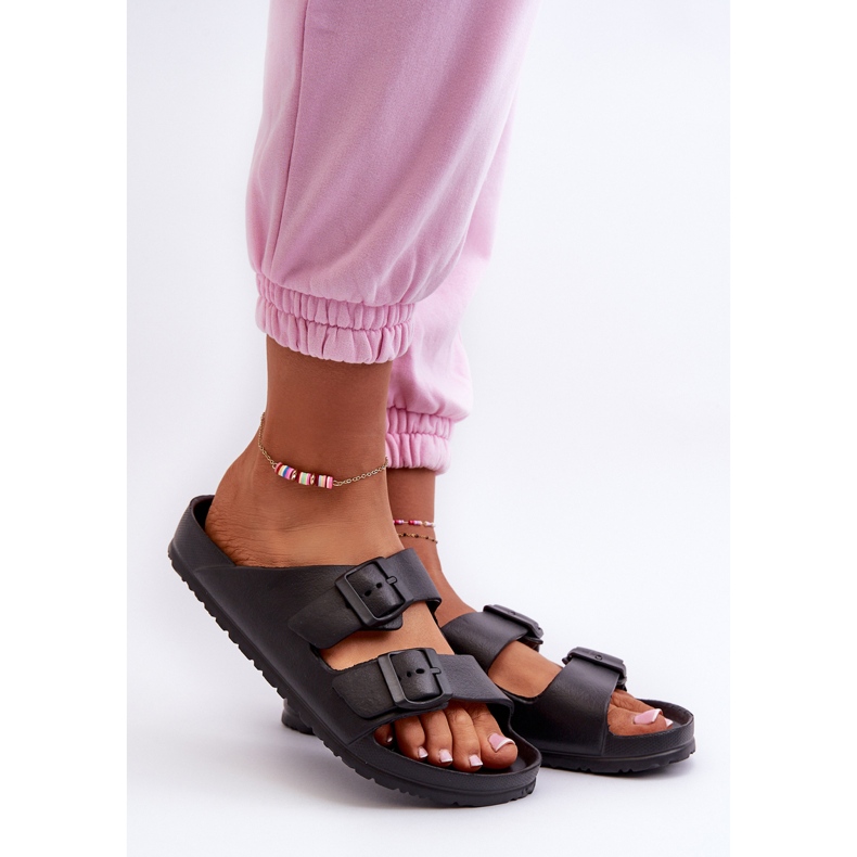 Chanclas de mujer de espuma con hebillas negro Luciene 1