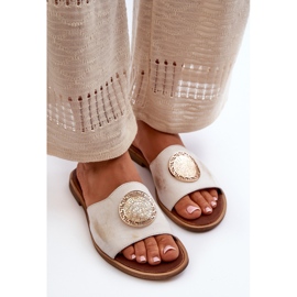 Zazoo 2938 Chanclas de Piel con Tacón Plano y Adorno Dorado, Cepillado 6