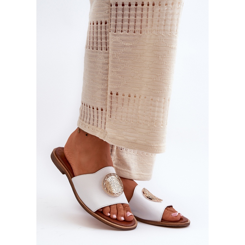 Zazoo 2938 Chanclas Planas De Piel Con Decoración, Blanco 1