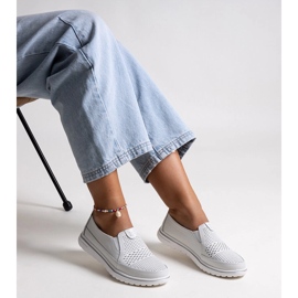 Zapatos Vinceza de piel blanca. blanco 2