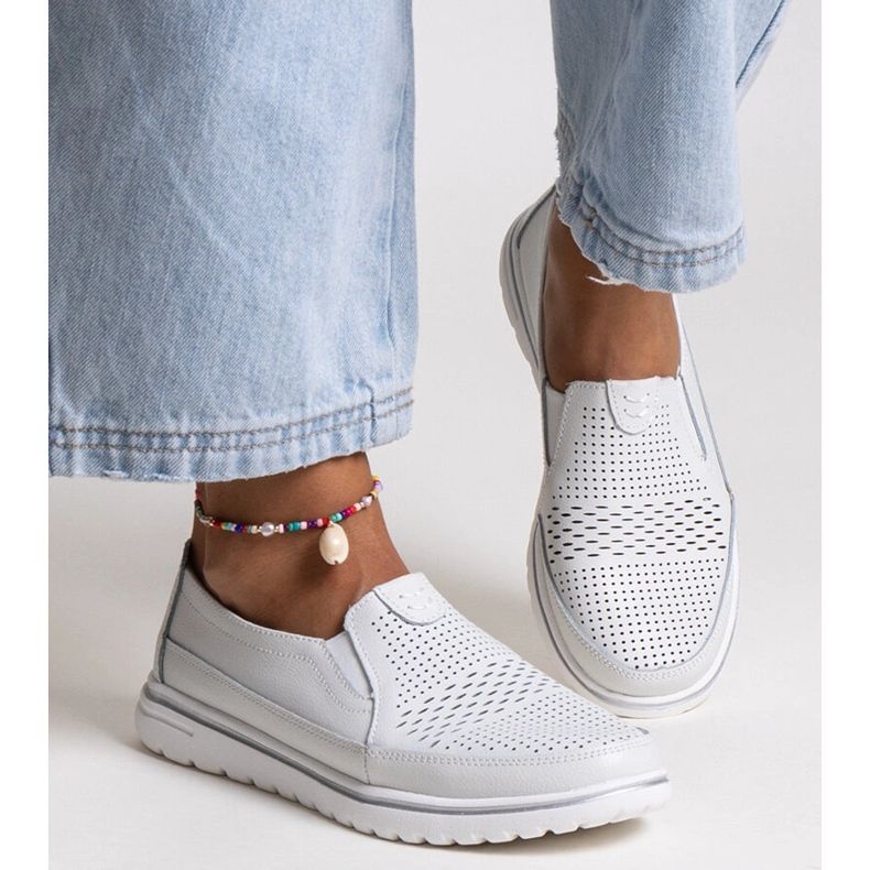 Zapatos Vinceza de piel blanca. blanco 1