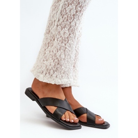 Chanclas de Mujer con Tacón Plano Fabricadas en Piel Ecológica S.Barski KV27-002 Negro 1