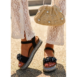 Sandalias De Mujer Con Cuña Y Plataforma Con Adornos S.Barski HY056 Negro 8